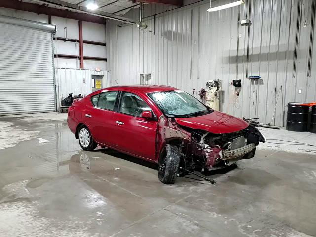 Nissan Versa 2013