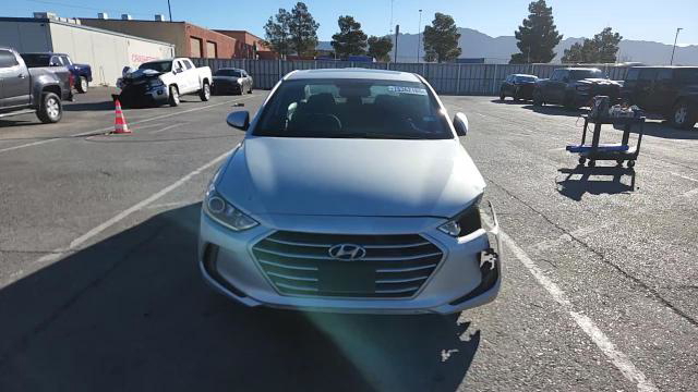 Hyundai Elantra 2018