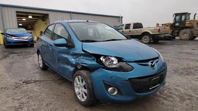 Mazda 2 2012