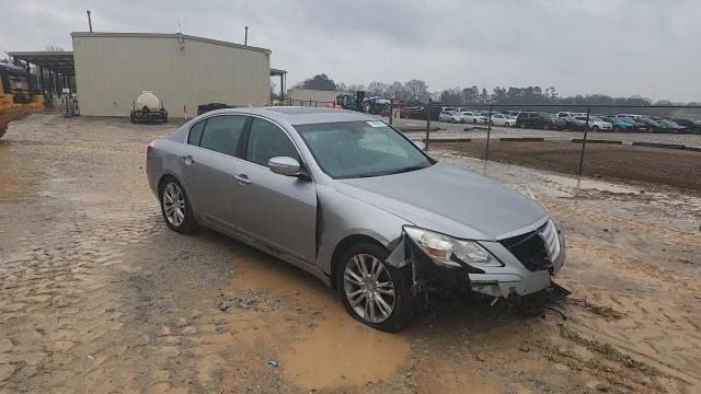 Hyundai Genesis 2011
