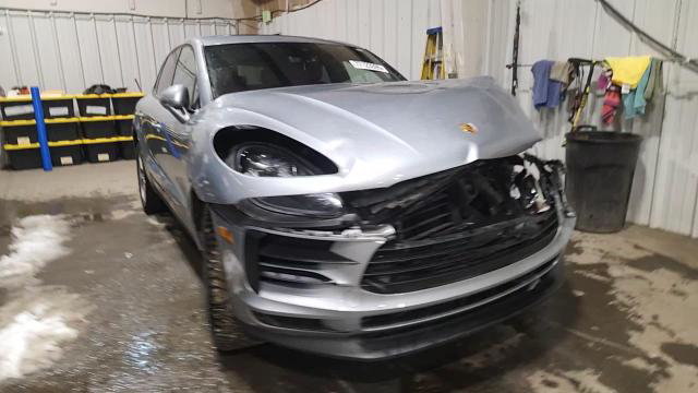 Porsche Macan 2021