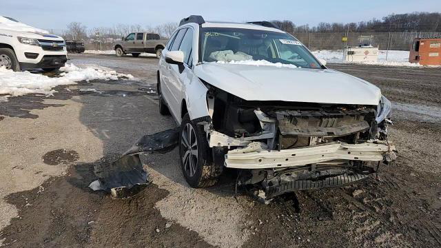 Subaru Outback 2018