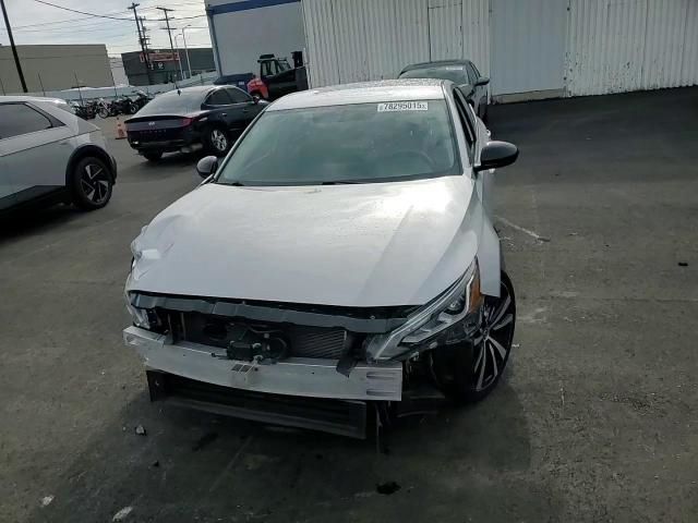 Nissan Altima 2019