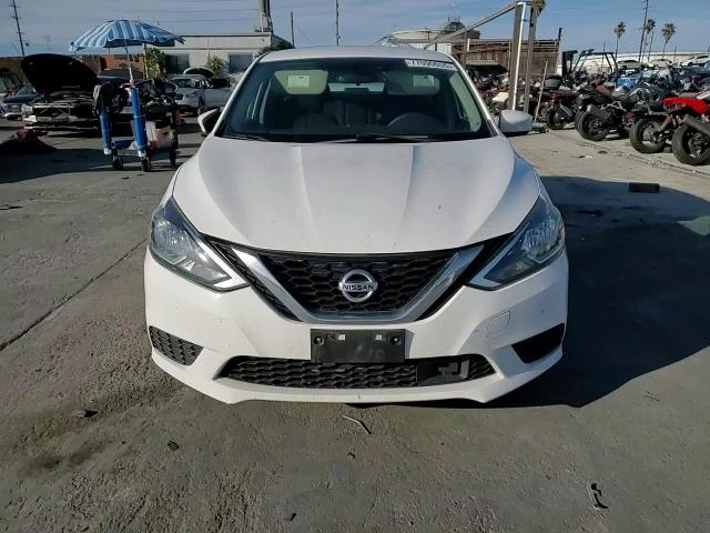 Nissan Sentra 2018