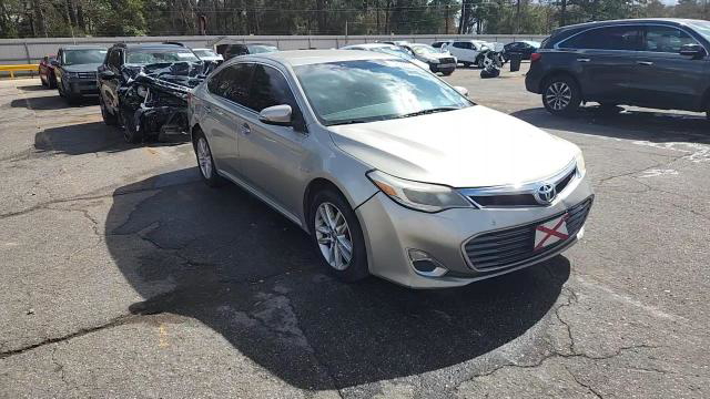 Toyota Avalon 2014