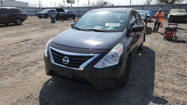 Nissan Versa 2017