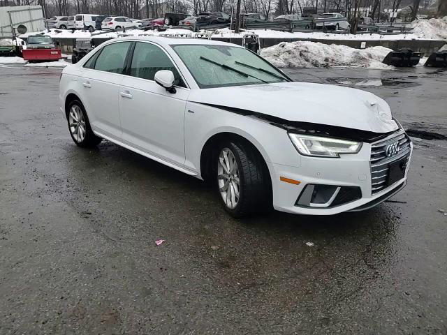 Audi A4 2019