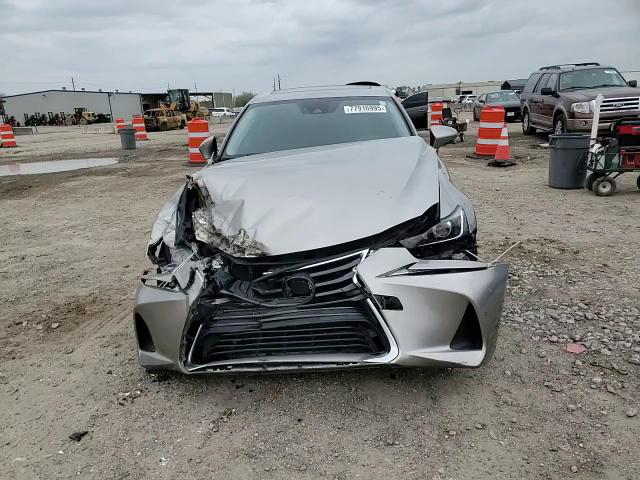 Lexus IS 2017