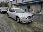 Nissan Altima 2012