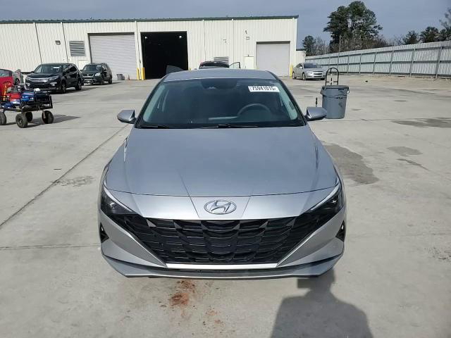 Hyundai Elantra 2023