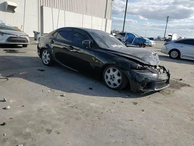 Lexus IS 2014