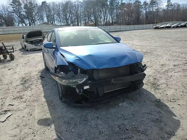 Hyundai Elantra 2018