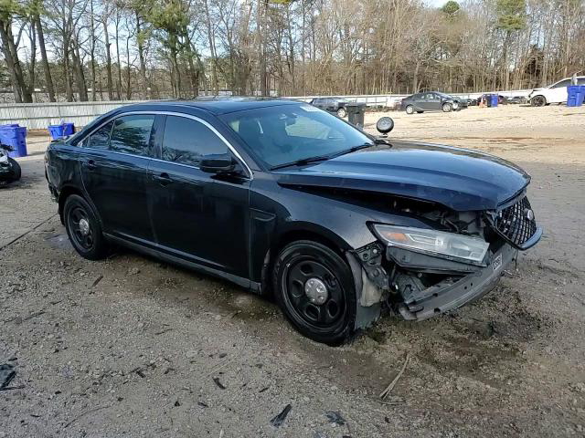 Ford Taurus 2015