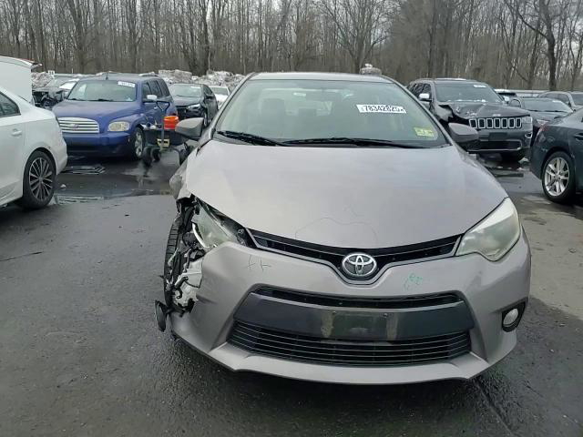 Toyota Corolla 2015