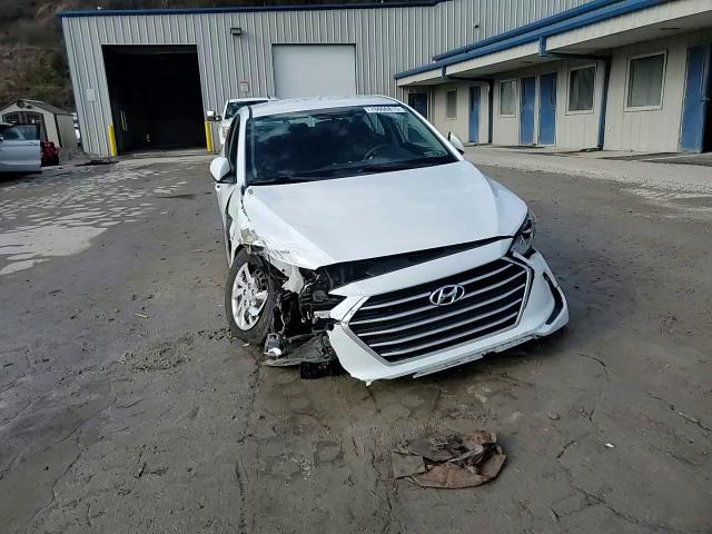 Hyundai Elantra 2018
