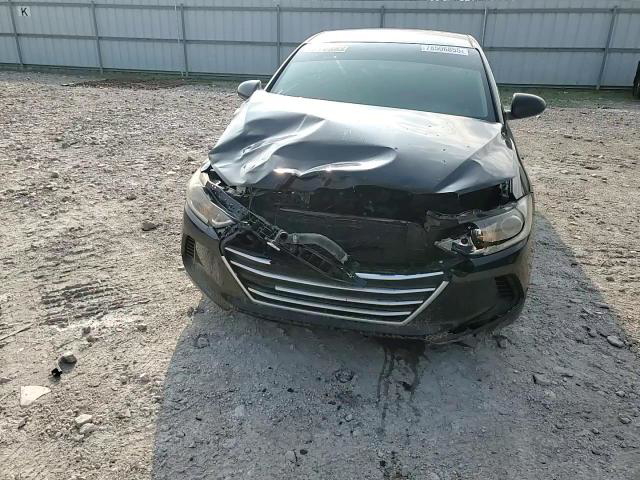 Hyundai Elantra 2018
