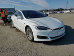 Tesla Model S 2016