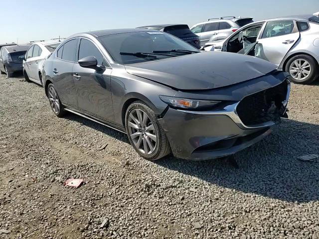 Mazda 3 2021