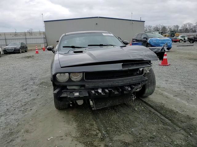 Dodge Challenger 2011
