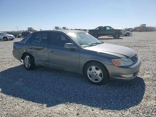 Toyota Avalon 2004