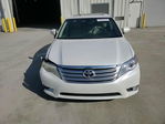 Toyota Avalon 2012