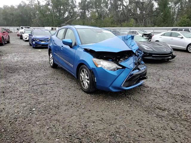 Toyota Yaris 2017