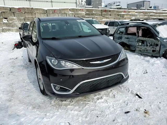 Chrysler Pacifica 2018