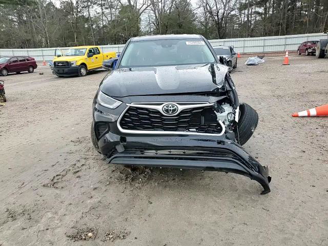 Toyota Highlander 2021