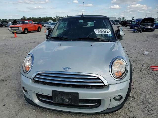MINI Cooper 2012