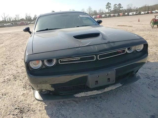 Dodge Challenger 2019