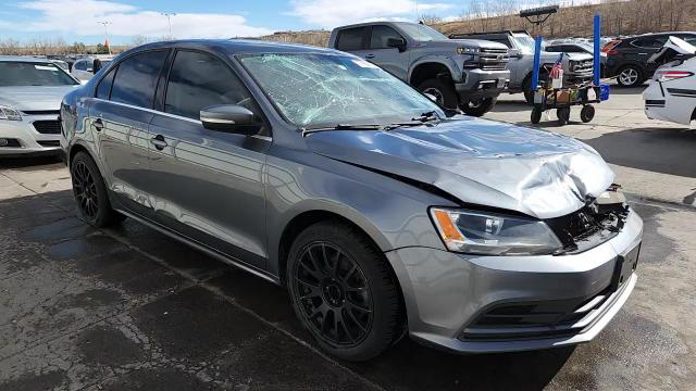Volkswagen Jetta 2015
