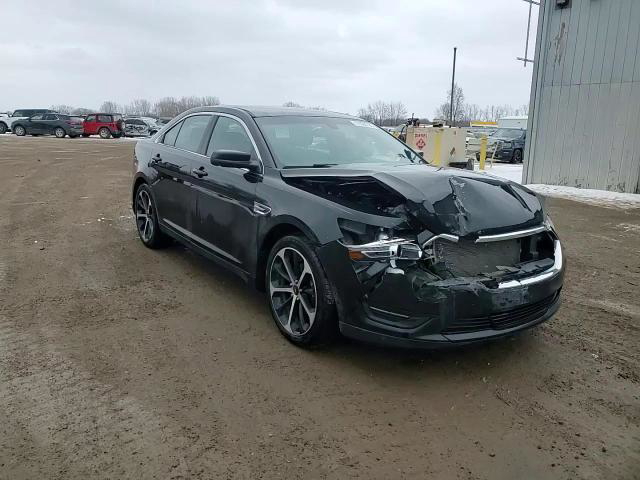 Ford Taurus 2015