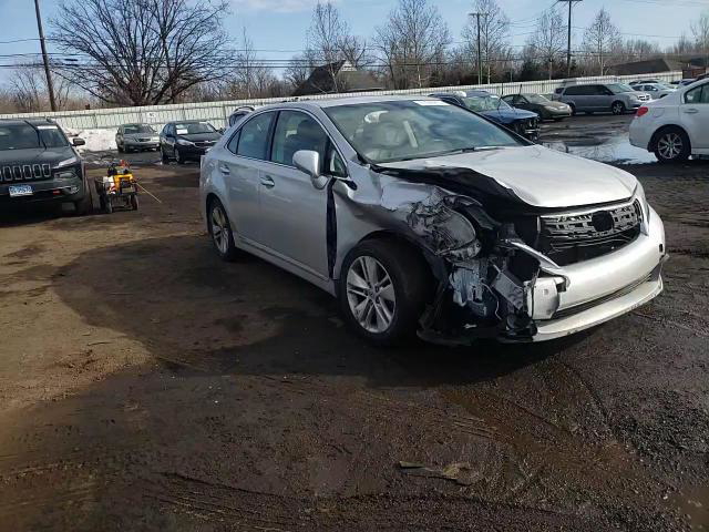 Lexus HS 2011