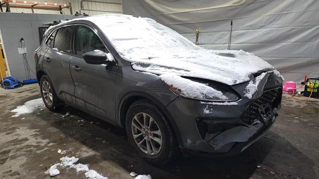 Ford Escape 2022
