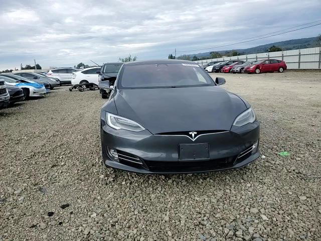 Tesla Model S 2017