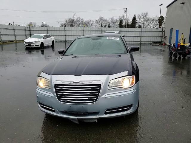 Chrysler 300 2012