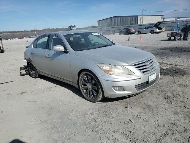 Hyundai Genesis 2009