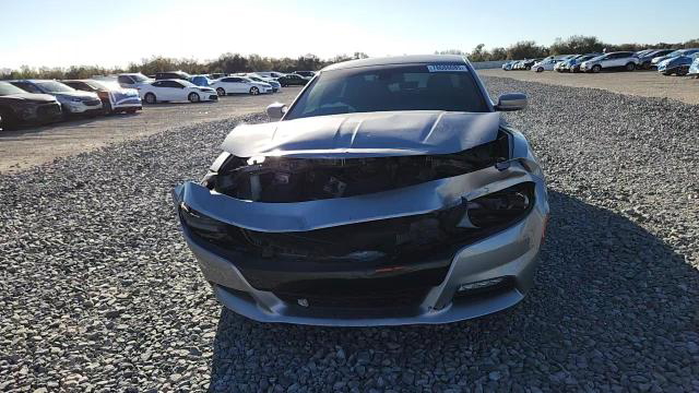 Dodge Charger 2016