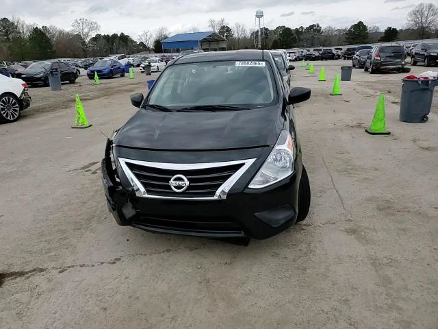 Nissan Versa 2017