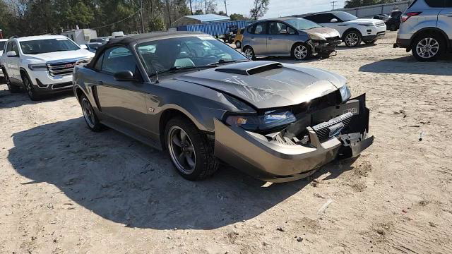 Ford Mustang 2001