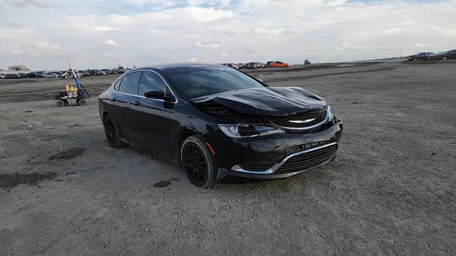 Chrysler 200 2015