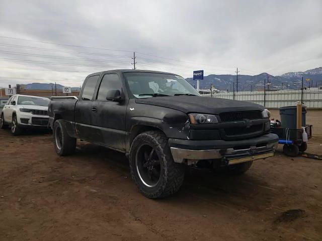 Chevrolet Silverado 2004
