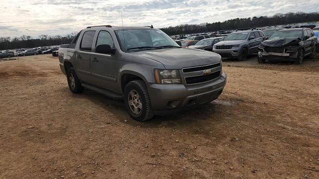 Chevrolet Avalanche 2008
