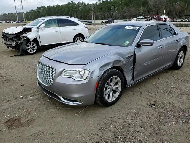 Chrysler 300 2015
