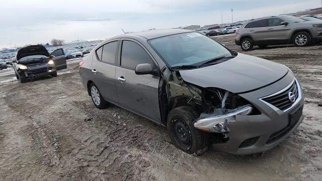 Nissan Versa 2013