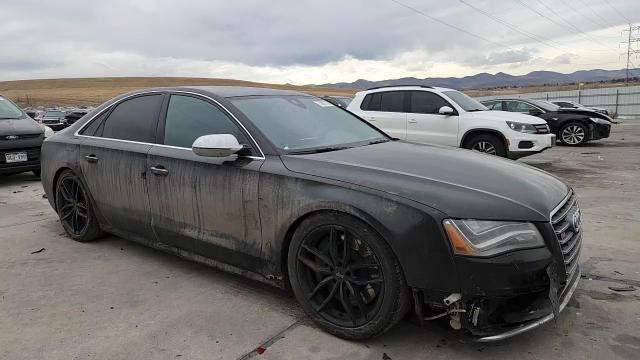 Audi S8 2013
