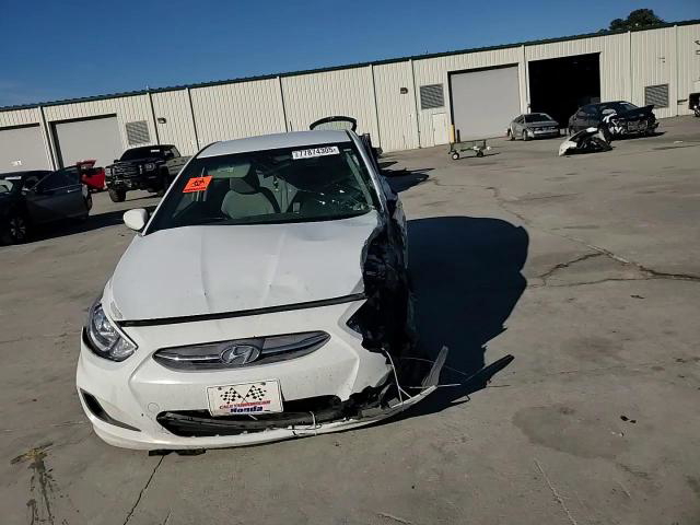 Hyundai Accent 2017
