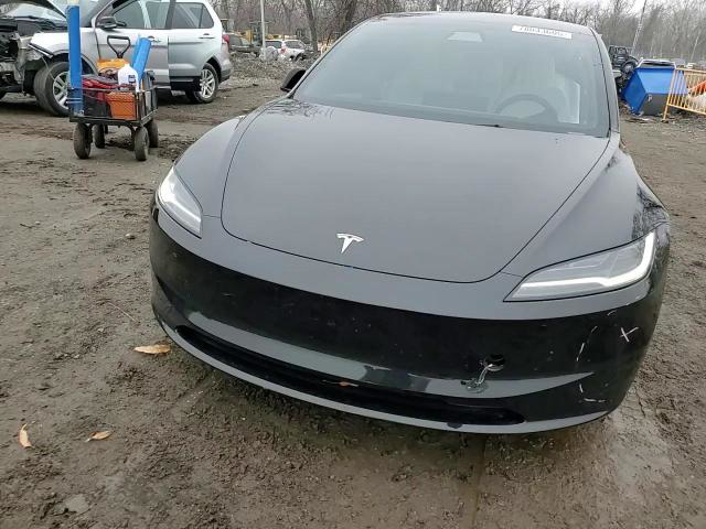 Tesla Model 3 2025