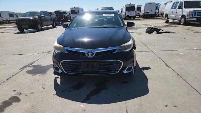 Toyota Avalon 2013