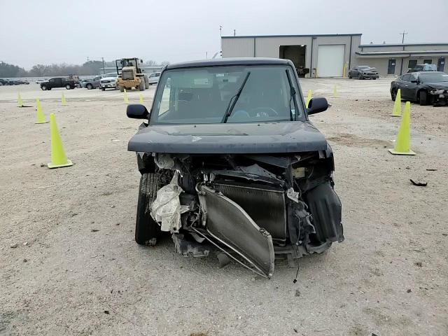 Toyota  2006